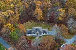 119 Harmony Dr, Hawley, PA 18428 - Photo 5