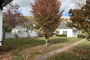 311 W Catherine St, Milford, PA 18337 - Photo 27