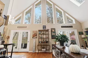 330 W Lakeview Rd, Lackawaxen, PA 18435 - Photo 3