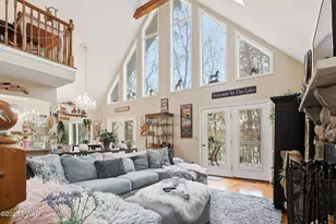 330 W Lakeview Rd, Lackawaxen, PA 18435 - Photo 7