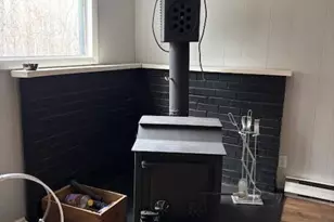 121 Ledge View Dr, Hawley, PA 18428 - Photo 9