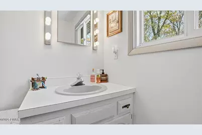 529 Forest Drive, Lords Valley, PA 18438 - Photo 35