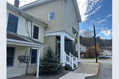 300 Keystone Street, Hawley, PA 18428 - Photo 5