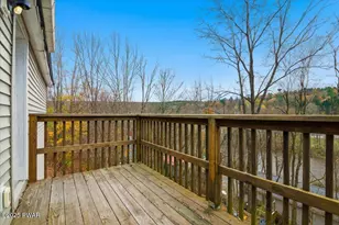 760 Hudson St, Hawley, PA 18428 - Photo 25