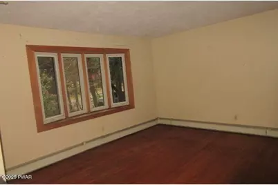 109 Starview Drive, Dingmans Ferry, PA 18328 - Photo 5