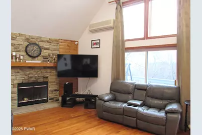 169 N Lake Drive, Dingmans Ferry, PA 18328 - Photo 15