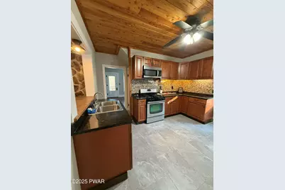 341 Broad Street, Honesdale, PA 18431 - Photo 13