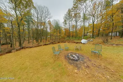 113 Lancet Circle, Dingmans Ferry, PA 18328 - Photo 19