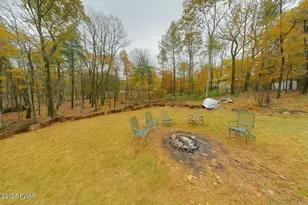 113 Lancet Cir, Dingmans Ferry, PA 18328 - Photo 19