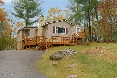 113 Lancet Circle, Dingmans Ferry, PA 18328 - Photo 1