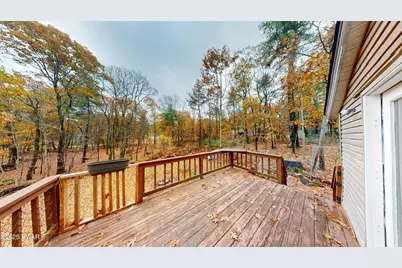 113 Lancet Circle, Dingmans Ferry, PA 18328 - Photo 15