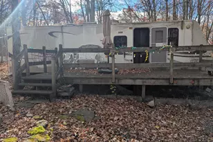 134 Chenango Dr, Shohola, PA 18458 - Photo 3