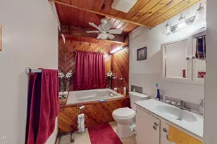 129 Stafford Dr, Bushkill, PA 18324 - Photo 15