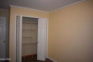 102 Granite Dr, Lords Valley, PA 18428 - Photo 13