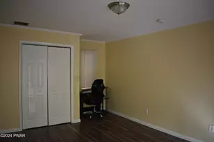 102 Granite Dr, Lords Valley, PA 18428 - Photo 19