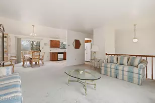 901 Goose Pond Rd, Lake Ariel, PA 18436 - Photo 9