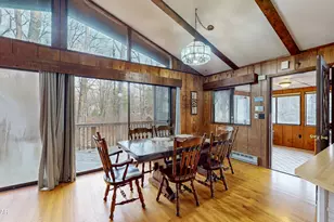 801 Granite Ct S, Hawley, PA 18428 - Photo 7