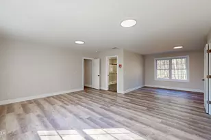 225 Water Forest Dr, Milford, PA 18337 - Photo 17