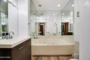 3336 Windermere Dr, Bushkill, PA 18324 - Photo 13