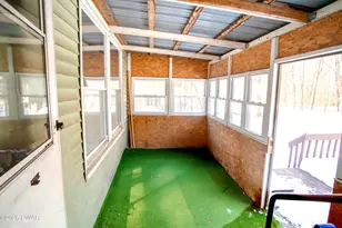 1063 Tobyhanna Rd, Gouldsboro, PA 18424 - Photo 5