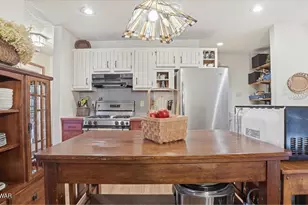 101 Cherry Point Cir, Canadensis, PA 18325 - Photo 15