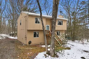 800 Wren Ct, Lords Valley, PA 18428 - Photo 3