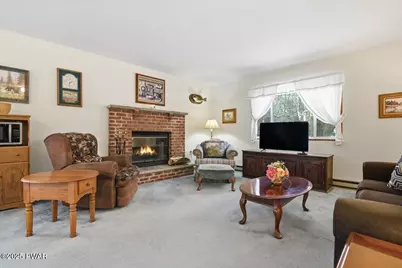 800 Wren Court, Lords Valley, PA 18428 - Photo 5