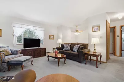 800 Wren Court, Lords Valley, PA 18428 - Photo 5