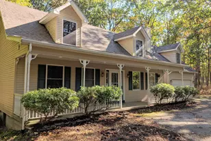 131 Surrey Ln, Lords Valley, PA 18428 - Photo 3