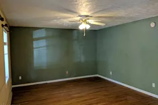 131 Surrey Ln, Lords Valley, PA 18428 - Photo 15