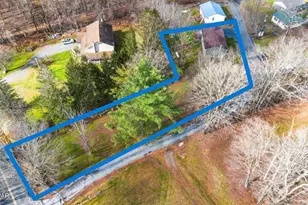 13 Bucklands Ln, Waymart, PA 18472 - Photo 19