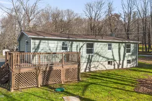 13 Bucklands Ln, Waymart, PA 18472 - Photo 21