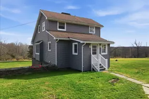 83 Melody Rd, Honesdale, PA 18431 - Photo 3