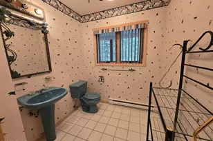 410 Canoe Brook Dr, Lords Valley, PA 18428 - Photo 19