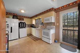 107 Robin Run, Milford, PA 18337 - Photo 5