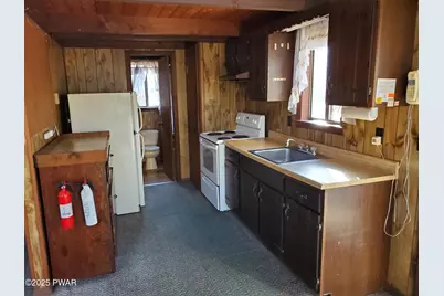 166 Lower Lakeview Drive, Hawley, PA 18428 - Photo 13