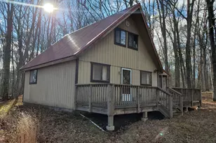 166 Lower Lakeview Dr, Hawley, PA 18428 - Photo 7