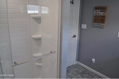 25 Lizzy Lane #2nd floor, Waymart, PA 18472 - Photo 23