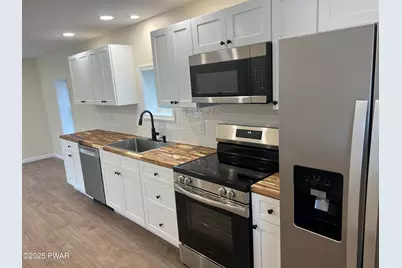 234 Erie Street Street, Honesdale, PA 18431 - Photo 9