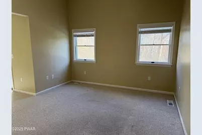 4068 Circle Court, Milford, PA 18337 - Photo 7