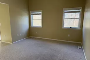 4068 Circle Ct, Milford, PA 18337 - Photo 7