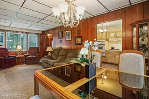 90 Rocky View Dr, Hawley, PA 18428 - Photo 9