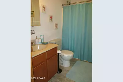 3290 Bluebird Drive, Bushkill, PA 18324 - Photo 17