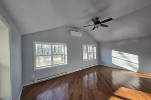 214 Maple Ridge Dr, Lords Valley, PA 18428 - Photo 11