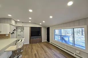 118 Tulip St, Dingmans Ferry, PA 18328 - Photo 39