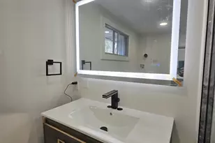 118 Tulip St, Dingmans Ferry, PA 18328 - Photo 47