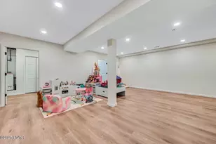 204 Lincoln Dr, Lords Valley, PA 18428 - Photo 41