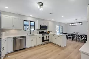 204 Lincoln Dr, Lords Valley, PA 18428 - Photo 17