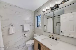 204 Lincoln Dr, Lords Valley, PA 18428 - Photo 29