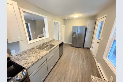 100 Green Street #1, Honesdale, PA 18431 - Photo 3